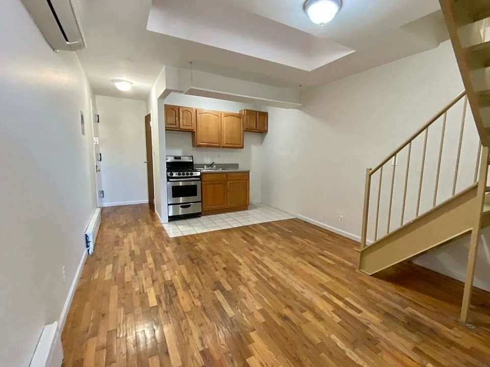 1st image of 199 Himrod St APT 2