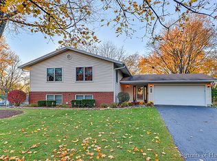 6112 Sherman Dr, Woodridge, IL