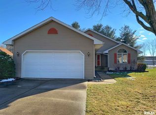 1116 Harmony Ct, Springfield, IL 62703