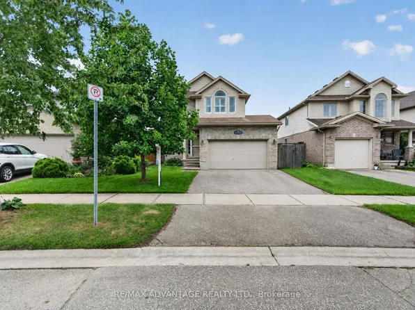782 Reeves Ave, London, ON N6G 5K3