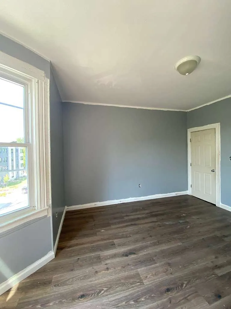 2 bed, 1.0 bath, $2,600 — Photo 4