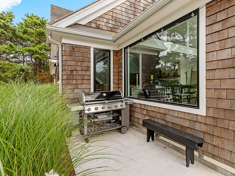 2 Castle Ct — Photo 31