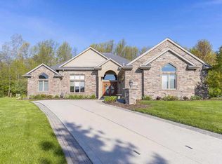 11125 Lavista Pl, Fort Wayne, IN 46845