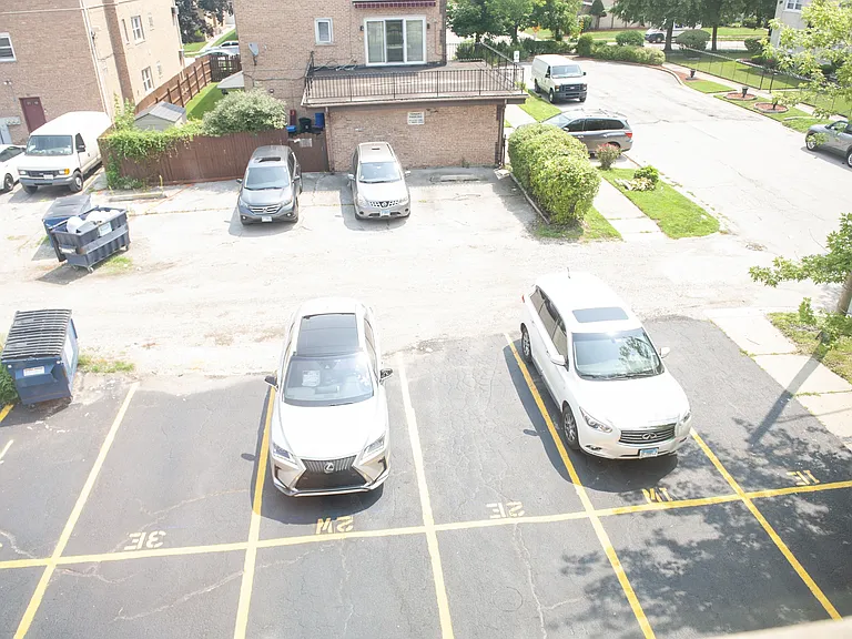 101 Oglesby Ave — Photo 41