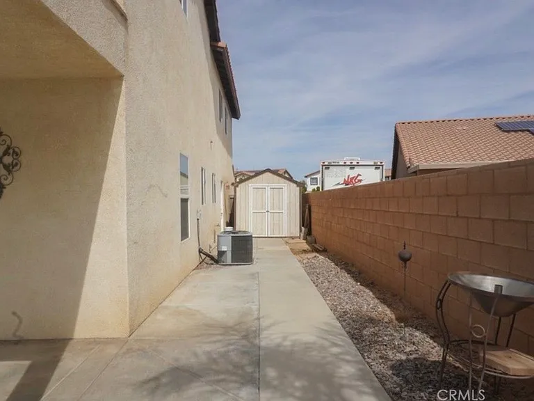 12661 Shorewood Ln — Photo 20