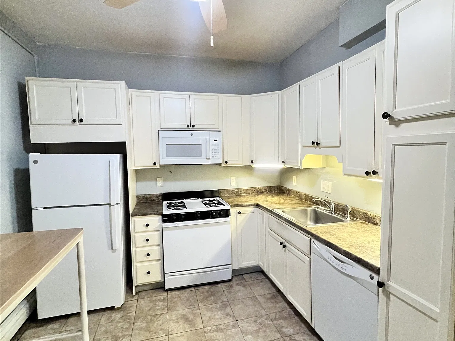1 bed, $2,200 — Photo 1