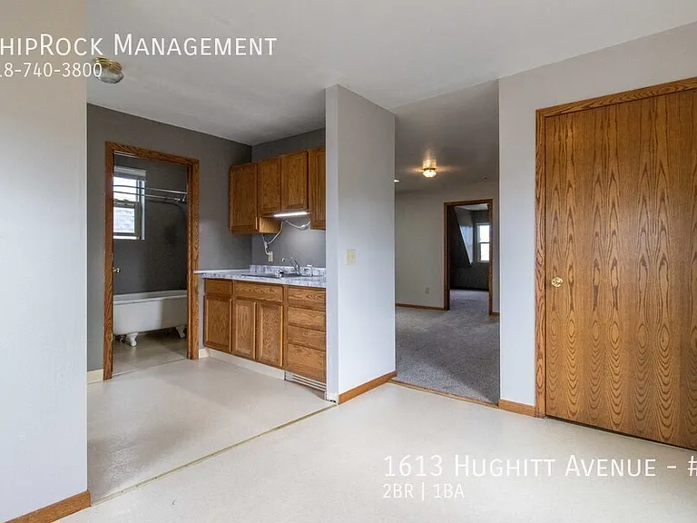 1613 Hughitt Ave #4 — Photo 9