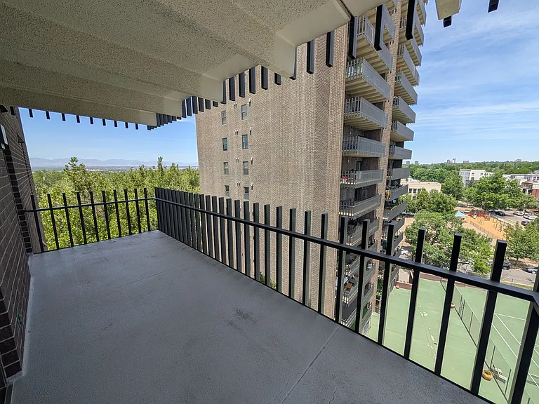 460 S Marion Pkwy #902-C — Photo 15