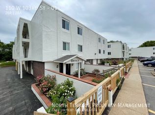 110 W 103rd St APT 1, Kansas City, MO 64131