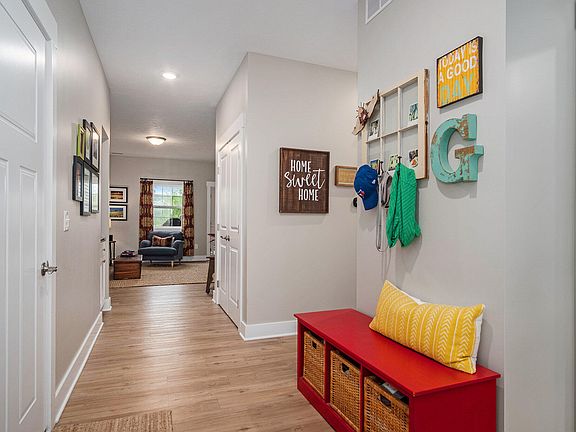 3rd image of 7472 Shagwood St SE #91