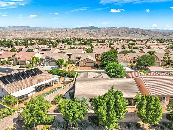 2nd image of 36515 Blue Palm Dr