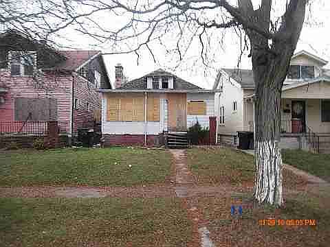 15851 Baylis