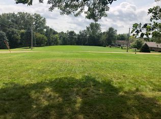 9 S Bow Dr, Cherokee, IA 51012