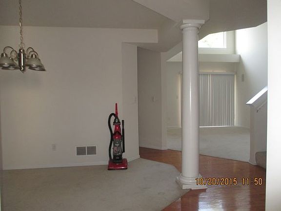 5th image of 5925 E Lyn Haven Dr SE