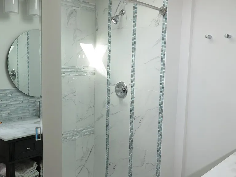 8406 Woodford Ct — Photo 27