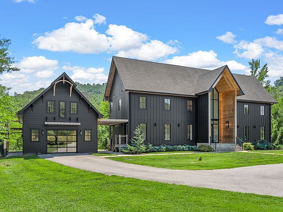 3rd image of 84 Judd Ln