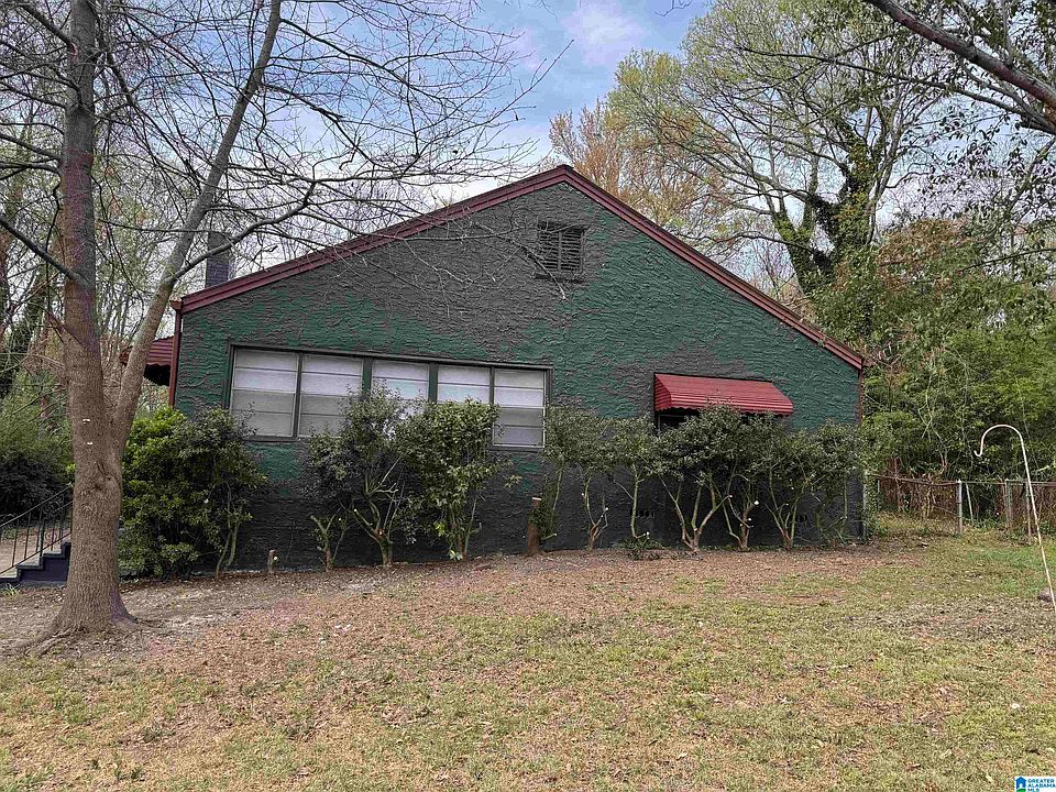 1st image of 1300 8th Ave