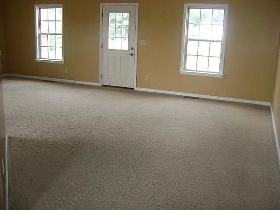 5th image of 515 Patty Dr