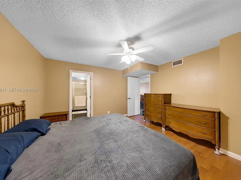 6075 N Sabal Palm Blvd #210 — Photo 15