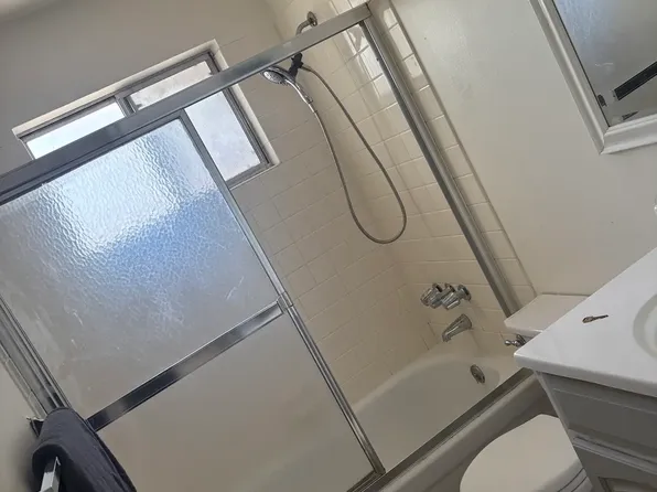 1930 Duxburry Ln APT 4, Vacaville, CA 95687