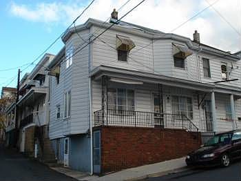 2nd image of 25 S Catherine St