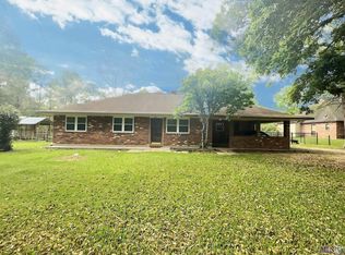 16864 Wax Rd, Greenwell Springs, LA 70739