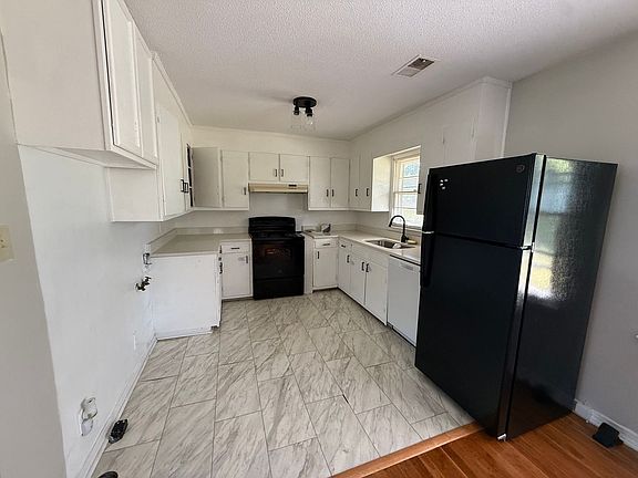 2nd image of 307 Union Ave