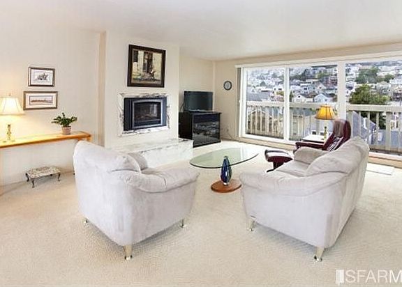 2nd image of 363 Diamond St
