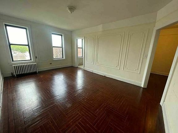 5th image of 44-15 43rd Ave #6B