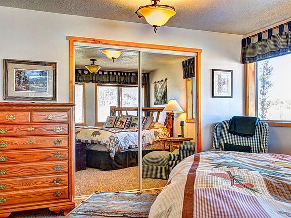 14th image of this home