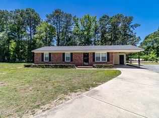107 Rollingwood Ct, Dudley, NC 28333