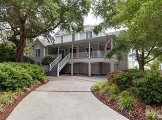 109 River Watch Ln E, Southport, NC 28461