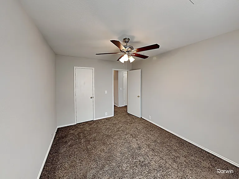 8901 King Ranch Dr — Photo 12