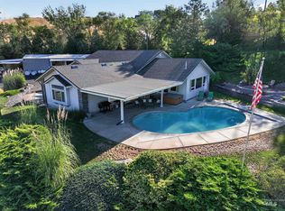 5540 Finley Rd, Fruitland, ID 83619