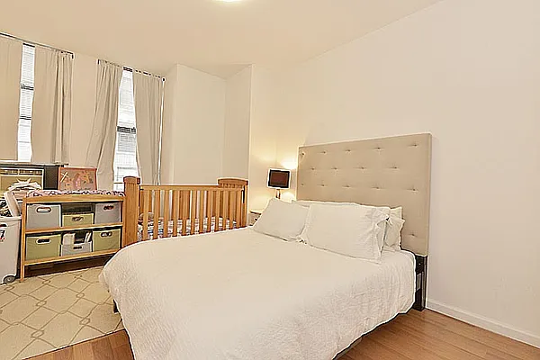 Sold by Nest Seekers International | media 5