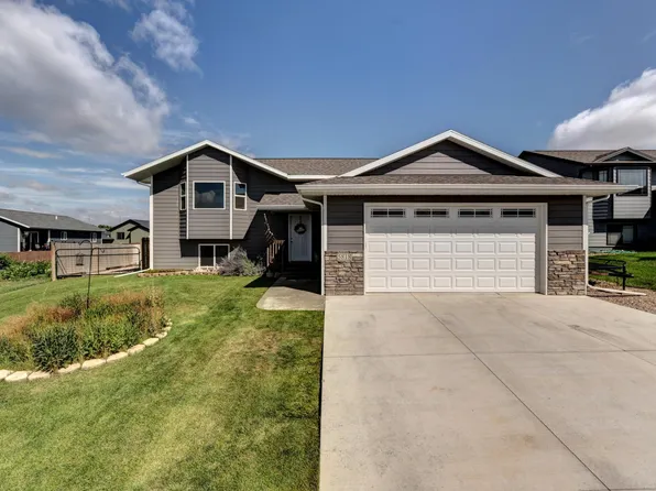 5818 Weatherby Loop, Rapid City, SD 57703