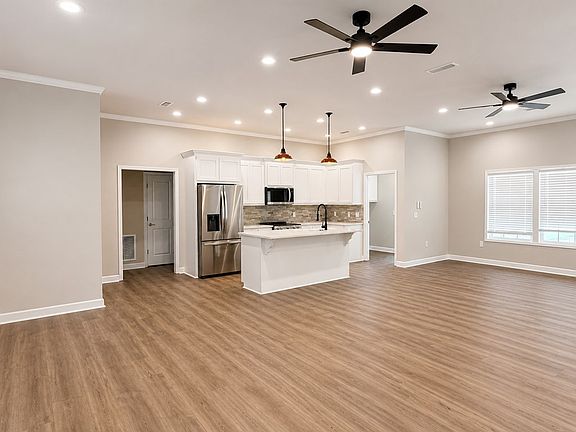 5th image of 287 Peach Farm Rd