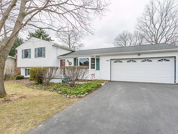 2nd image of 1417 Tudor Way