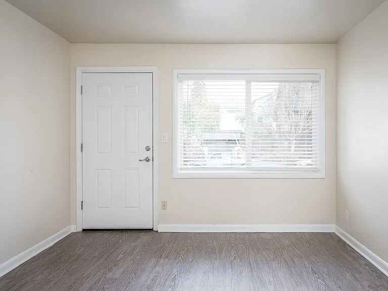 Clinton Court| Living Room Area