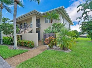 5590 Via Delray APT B, Delray Beach, FL 33484