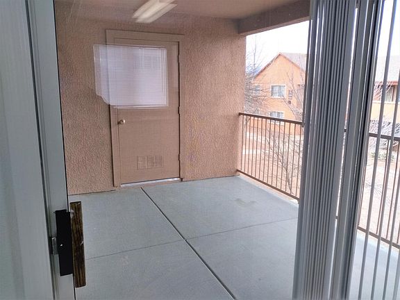 4th image of 351 E Pearl St APT 2204
