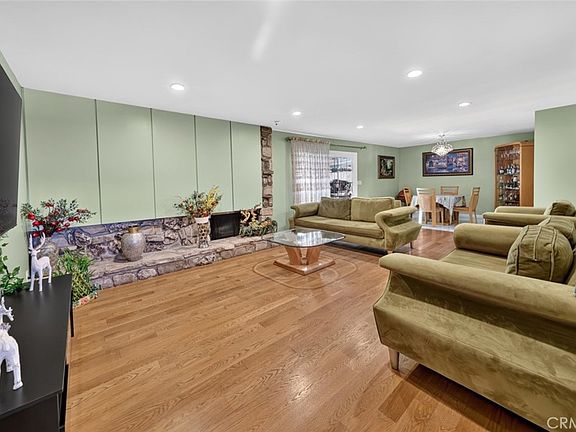 5th image of 11701 Balboa Blvd