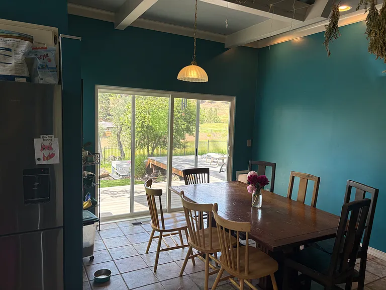 2750 Terrace Dr — Photo 9