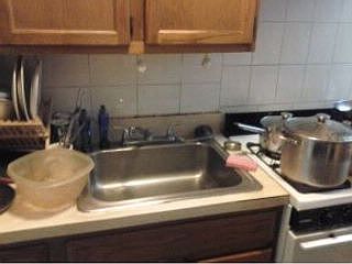 3rd image of 365 Marion St