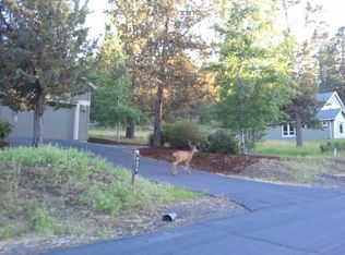 9459 Kestrel Rd, Klamath Falls, OR 97601