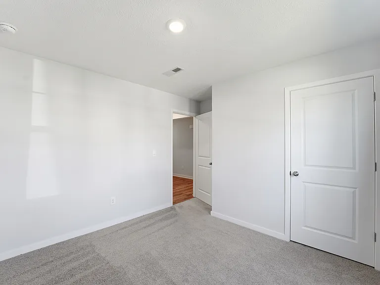 3040 Wyntree Dr — Photo 8