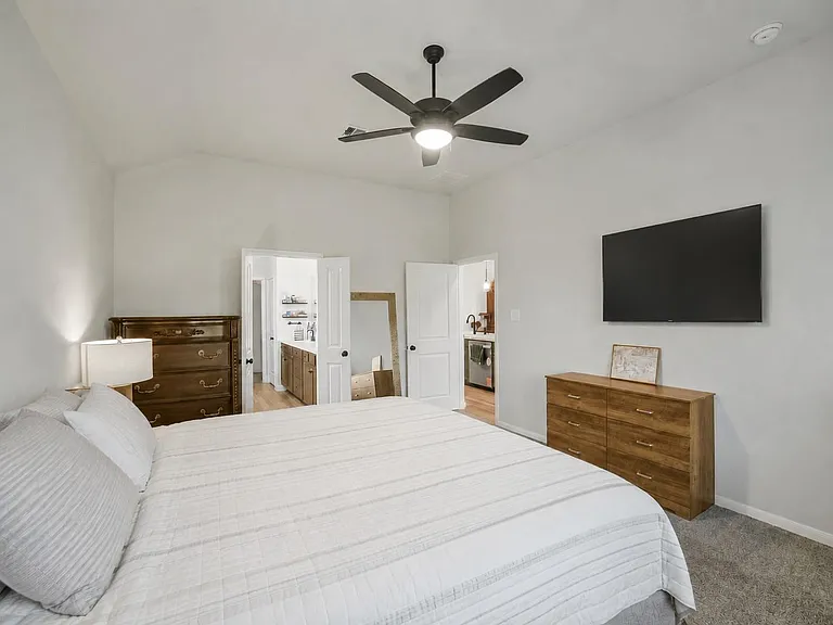 5202 Hazel Vista Ln — Photo 16