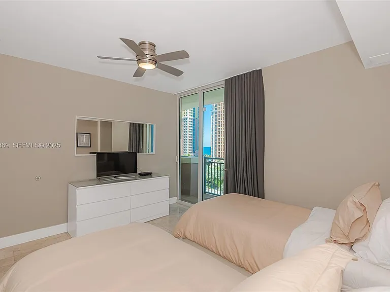 17555 E Atlantic Blvd #1005 — Photo 27
