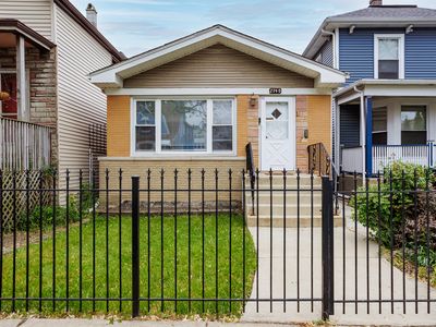 2140 N Tripp Ave, Chicago, IL, 60639