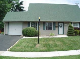 42 Margin Rd, Levittown, PA 19056